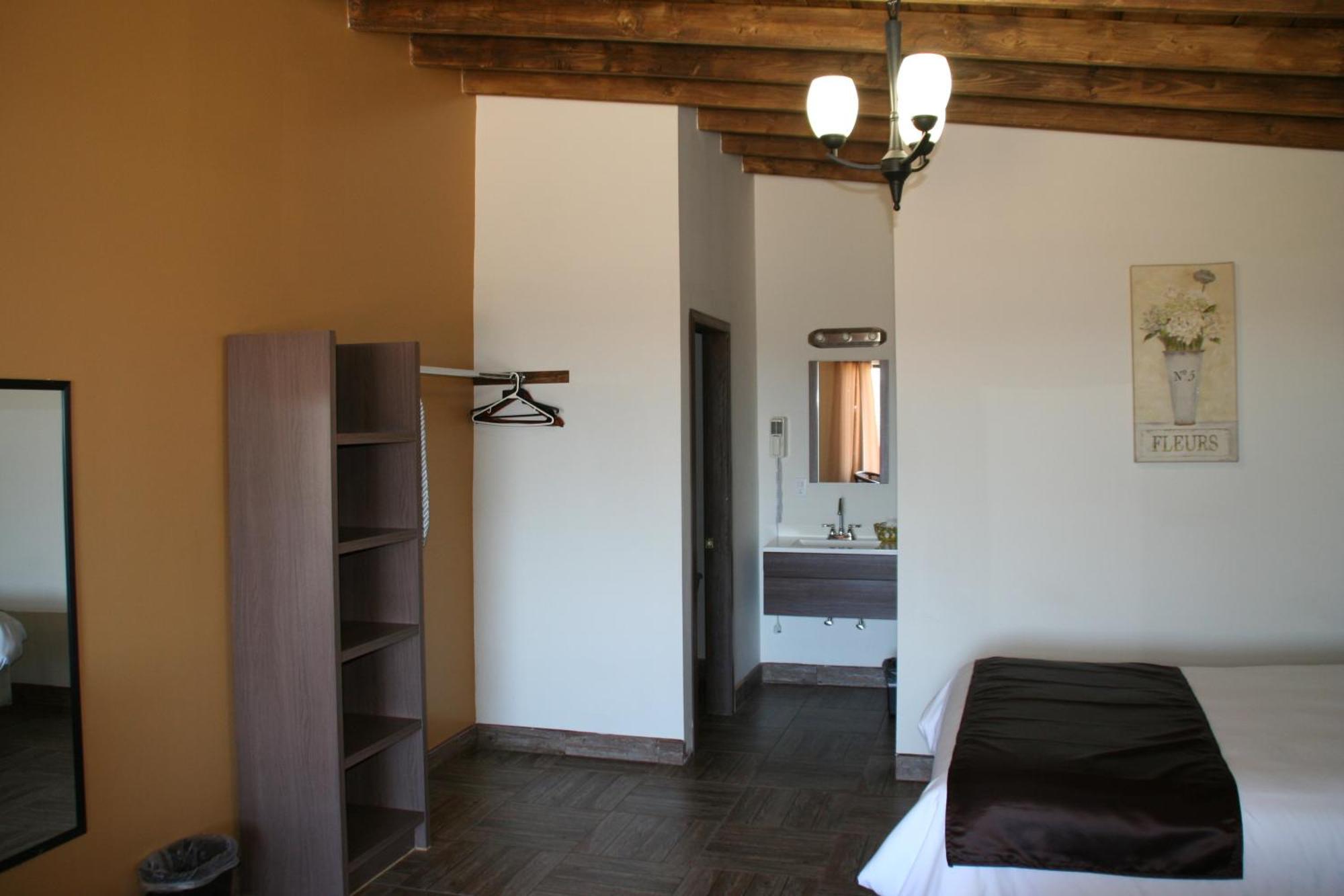 Quinta Sofia Valle De Guadalupe - Solo Adultos Zewnętrze zdjęcie